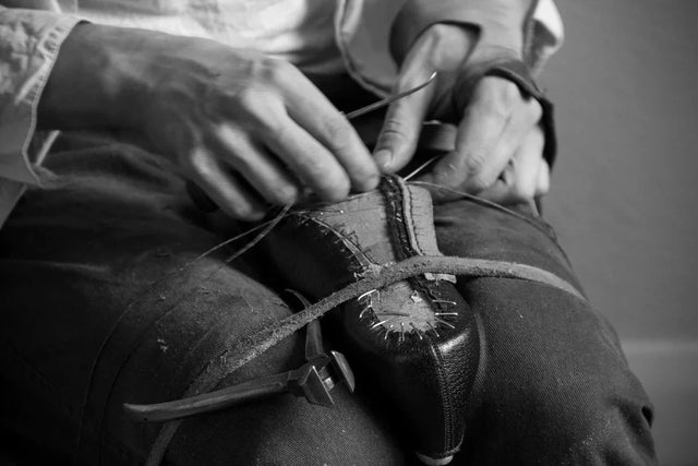 Gaziano & Girling - The Hand