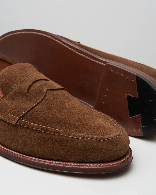 Alden - Leisure Handsewn | 6243F | Suede | Snuff - Loafer