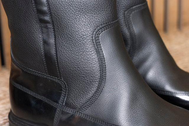 John Lobb Highland shearling-lined boot in black calf and soft grain, alternate view