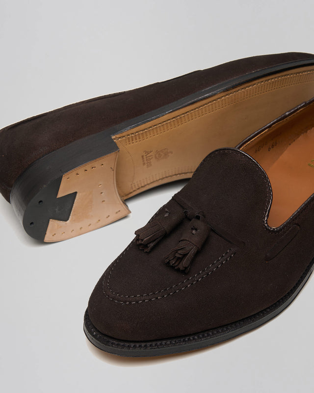 Tassel Loafer | 666 | Suede | Dark Brown