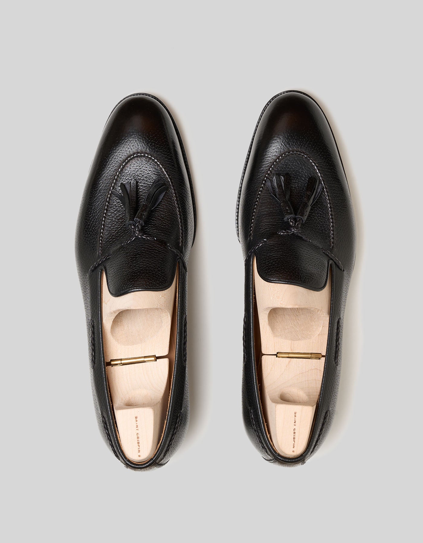 Saint Crispin's Tassel Loafer in Inca Grain Black | 643 – The Hand