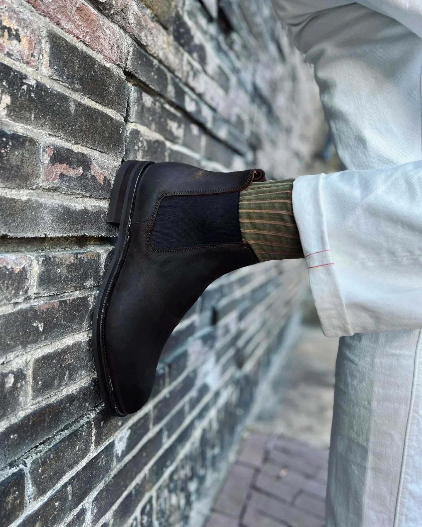 Edward Green at The Hand: Govan | Wax Suede | Iron Edward Green at The Hand: Govan | Wax Suede | Iron