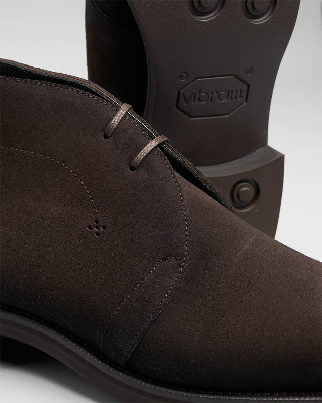 Robert Chukka Boot | Suede | Dark Brown